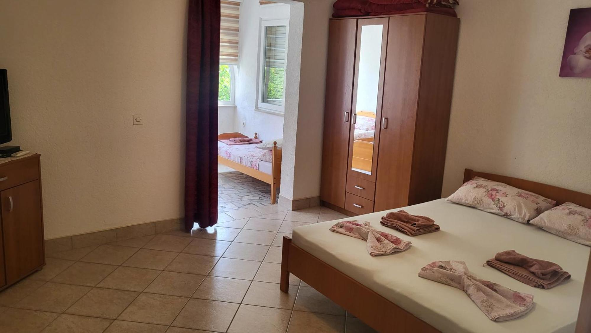 Apartments Alma Orebić Oda fotoğraf